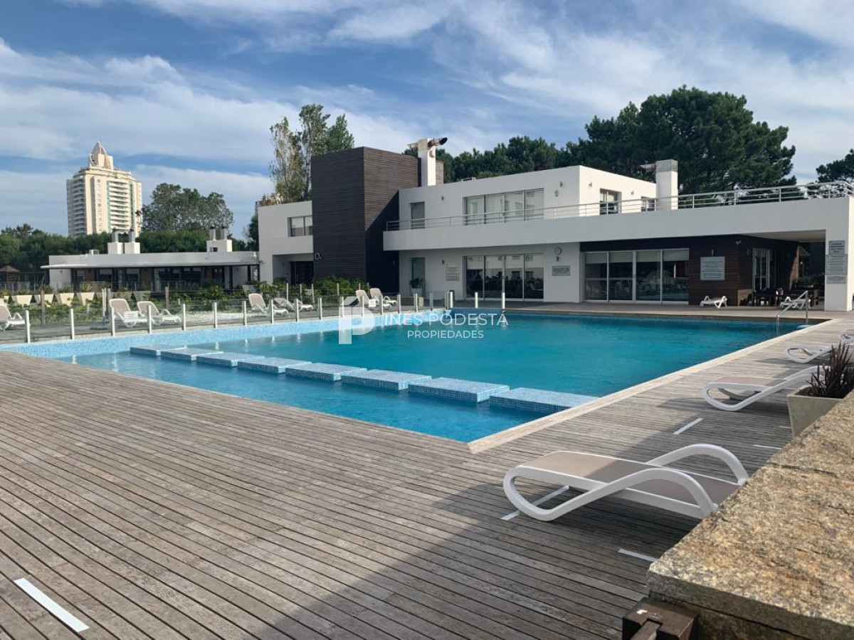 Apartamento ID.5882 - OCEAN DRIVE EN VENTA3 dormitorios
