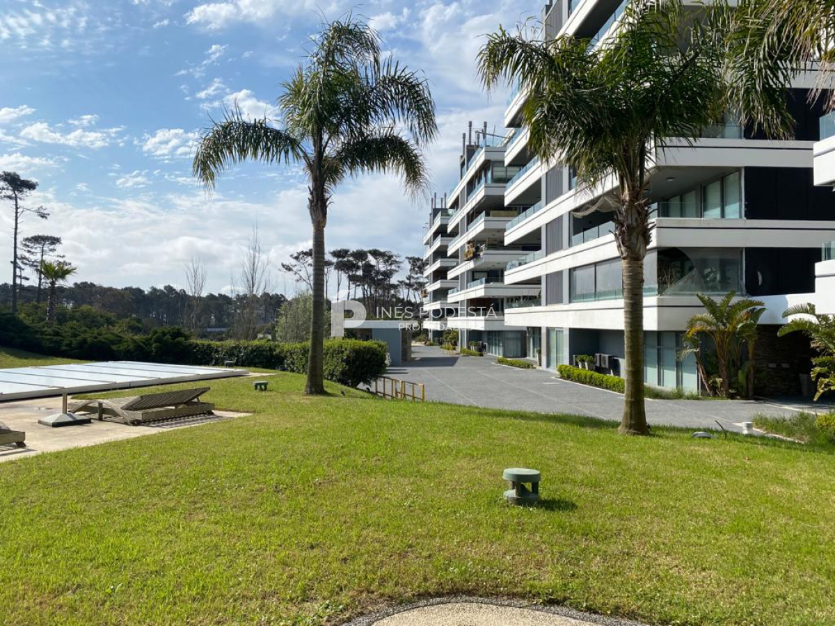Apartamento ID.671 - Venta y alquiler apartamento 4 dormitorios en Brava 