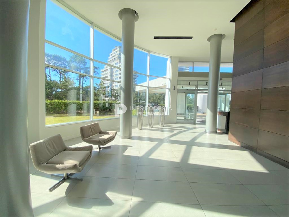 Apartamento ID.5882 - OCEAN DRIVE EN VENTA3 dormitorios