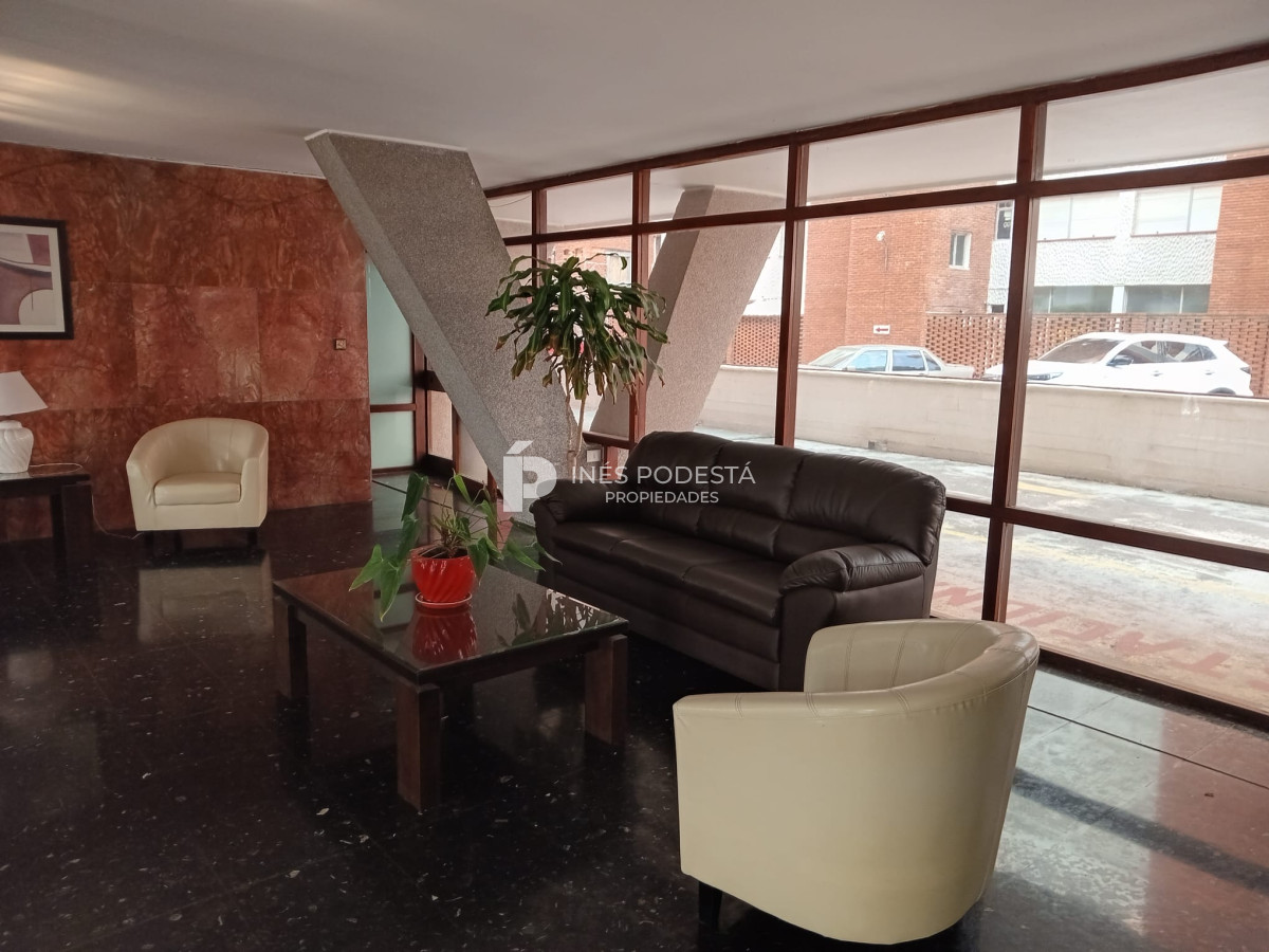 Apartamento ID.40983 - Venta apartamento de 1 dormitorio brava