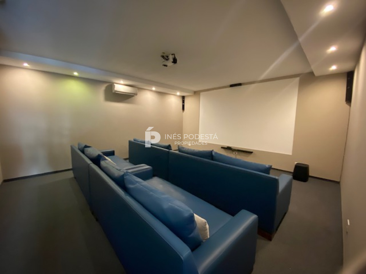 Apartamento ID.8896 - Venta y alquiler en Brava departamento de 4 dormitorios, 3 baños y toilette