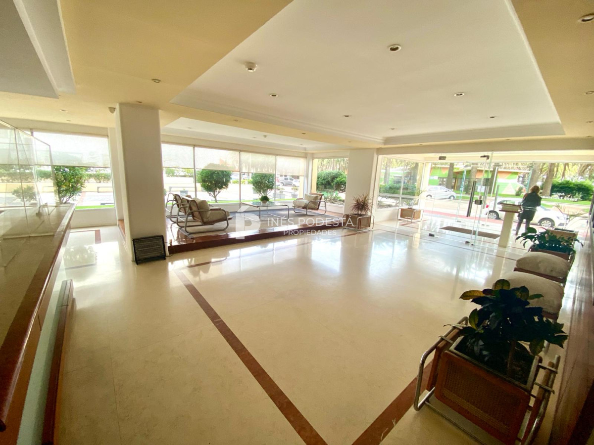 Apartamento ID.36959 - Venta apartamento 2 dormitorios, península plaza de artesanos 