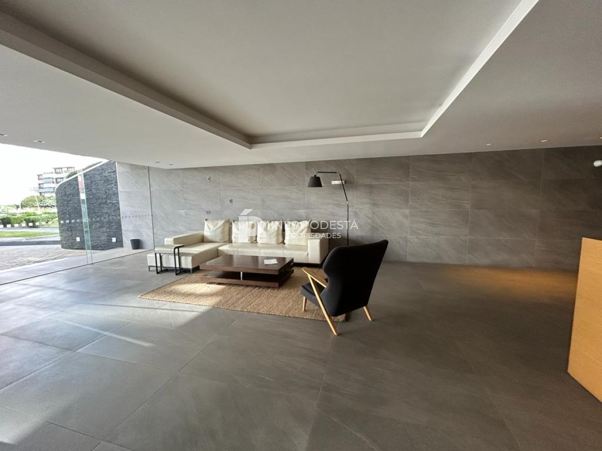 Apartamento ID.7233 - VENTA  Y ALQUILER 2 DORMITORIOS BRAVA PUNTA DEL ESTE