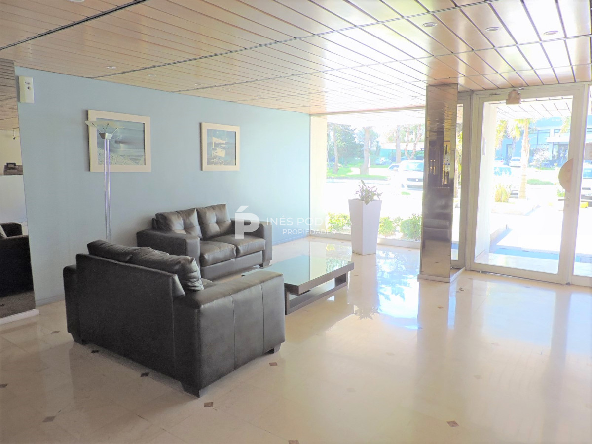 Apartamento ID.38445 - Apartamento en alquiler de 2 dormitorios en Roosevelt, Punta del Este