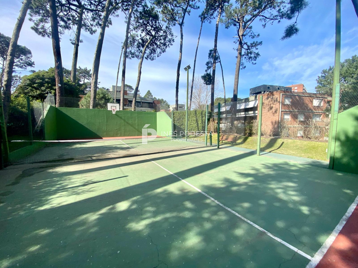 Apartamento ID.41634 - Venta departamento 4 dormitorios en mansa