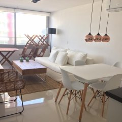 APARTAMENTO A UNA CUADRAS DE PLAYA BRAVA, TORRE CON SERVIOS