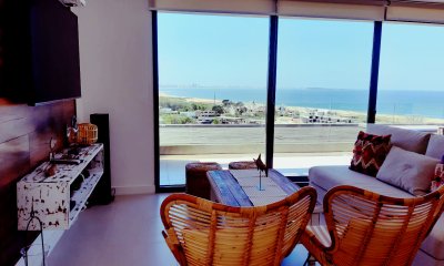 LOMA DE LA BALLENA VENTA APARTAMENTO DE 2 CUARTOS Y 2 BAÑOS CON PARRILLERO PROPIO Y SERVICIOS