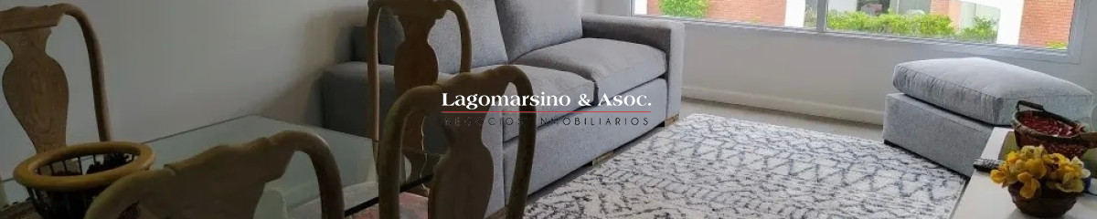 VENTA APARTAMENTO EN PLAYA MANSA A MEDIA CUADRA DEL MAR CON SERVICIOS