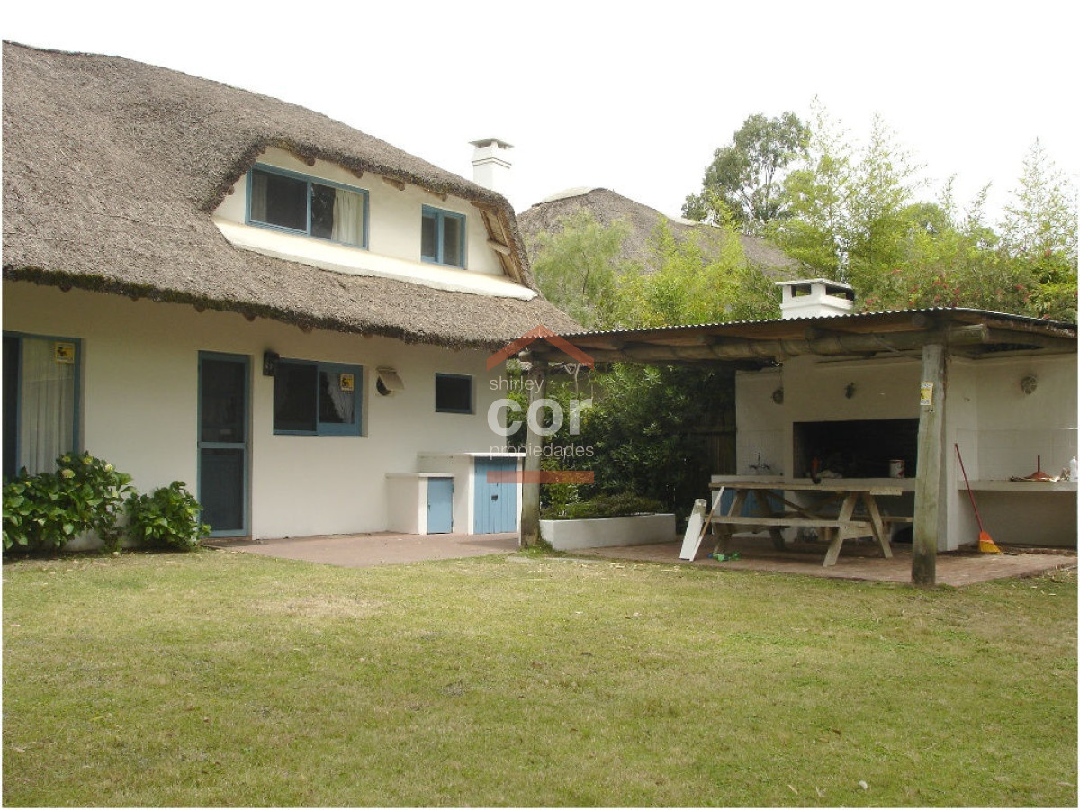 Casa en La Barra, El Tesoro