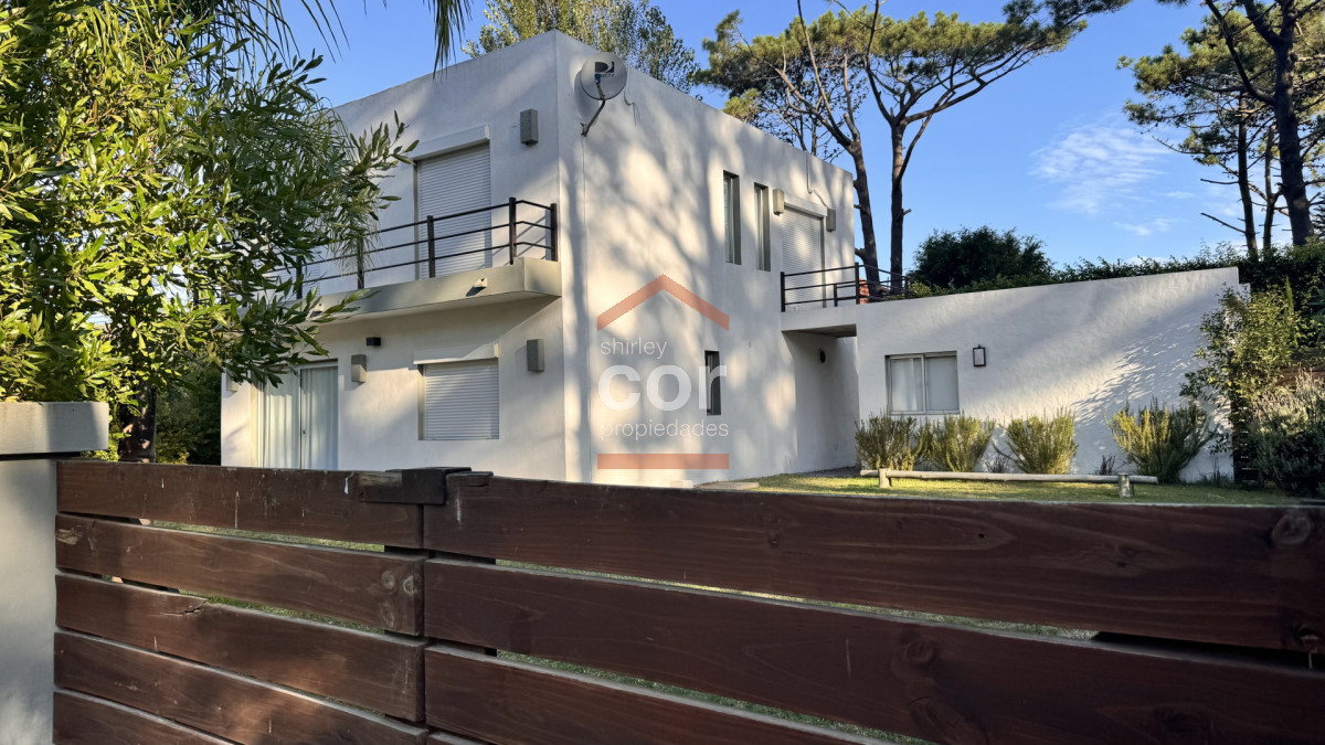 Casa en La Barra, Montoya - SHC828C