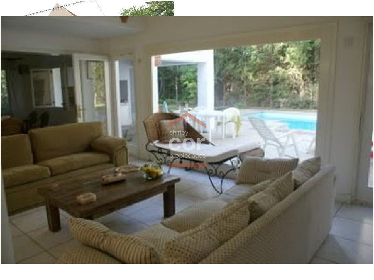 Casa en Punta del Este, Brava
