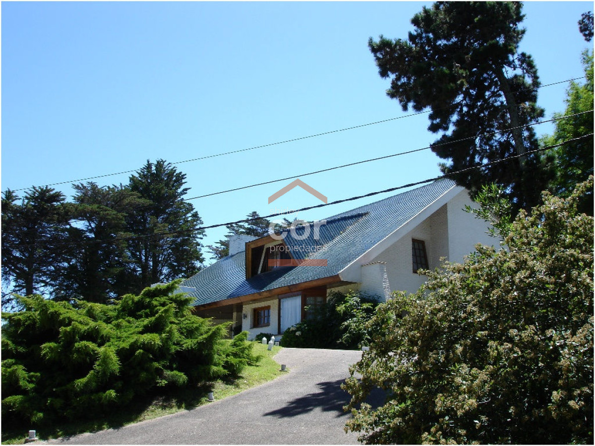 Casa en Punta del Este, Lugano