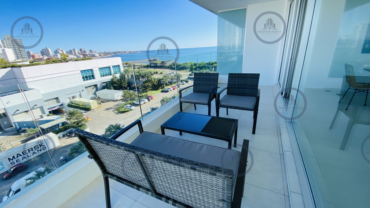 Alquiler de Apartamento en Playa Mansa 2 Dormitorios — fotografía 2