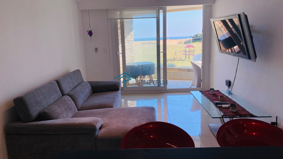 Venta apartamento 1 dormitorio parada 40 playa Mansa Punta del Este