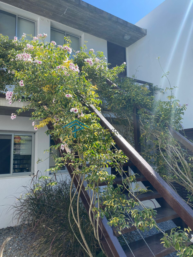 Apartamento ID.295 - Venta departamento 2 dormitorios en Manantiales con parrillero