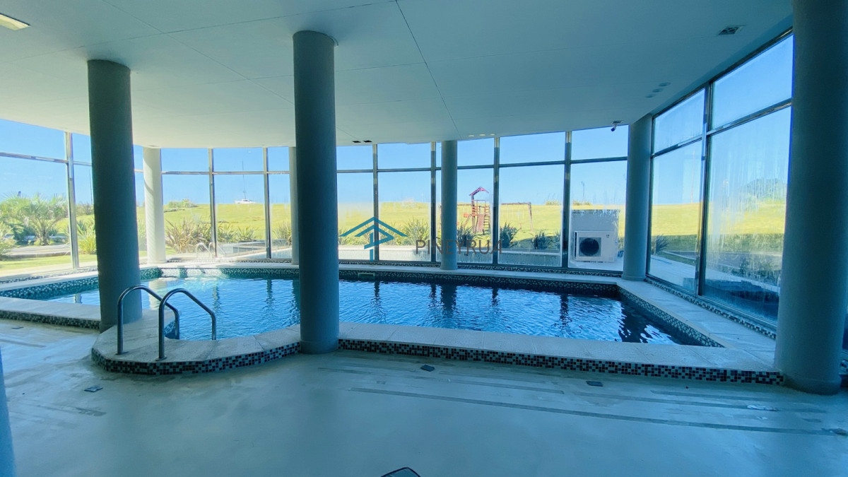 Venta apartamento 1 dormitorio parada 40 playa Mansa Punta del Este