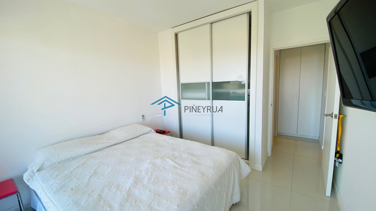 Venta apartamento 1 dormitorio parada 40 playa Mansa Punta del Este