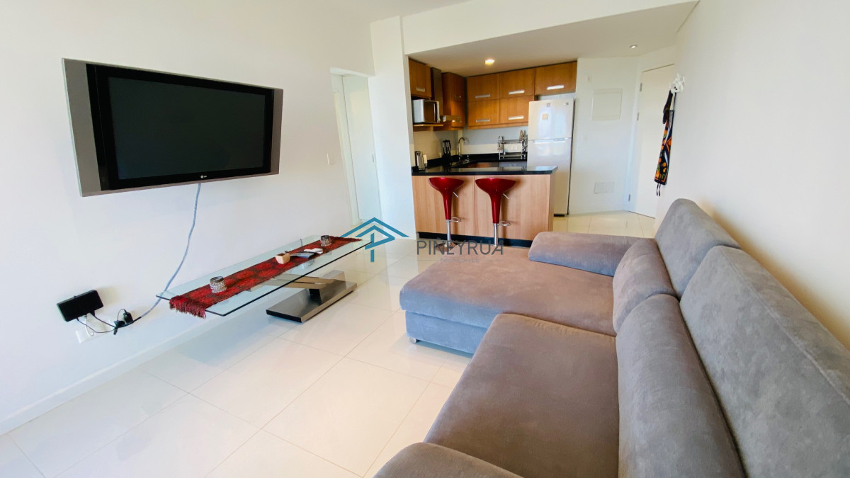 Venta apartamento 1 dormitorio parada 40 playa Mansa Punta del Este
