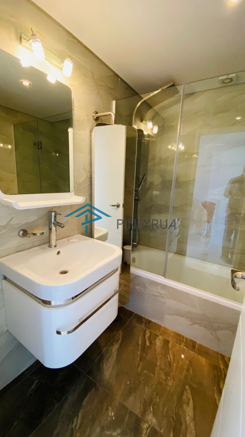 Venta apartamento 1 dormitorio parada 40 playa Mansa Punta del Este