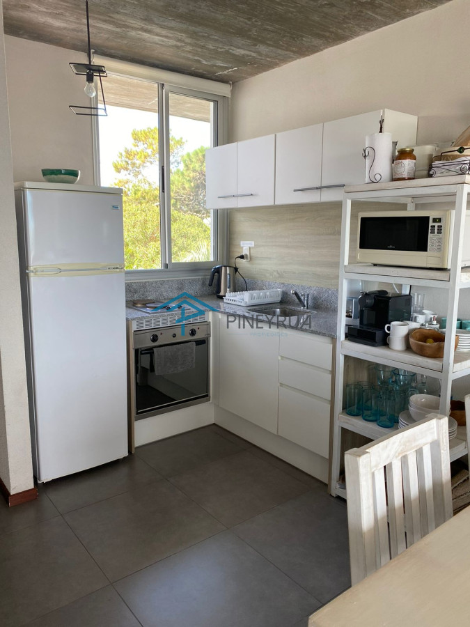 Apartamento ID.295 - Venta departamento 2 dormitorios en Manantiales con parrillero