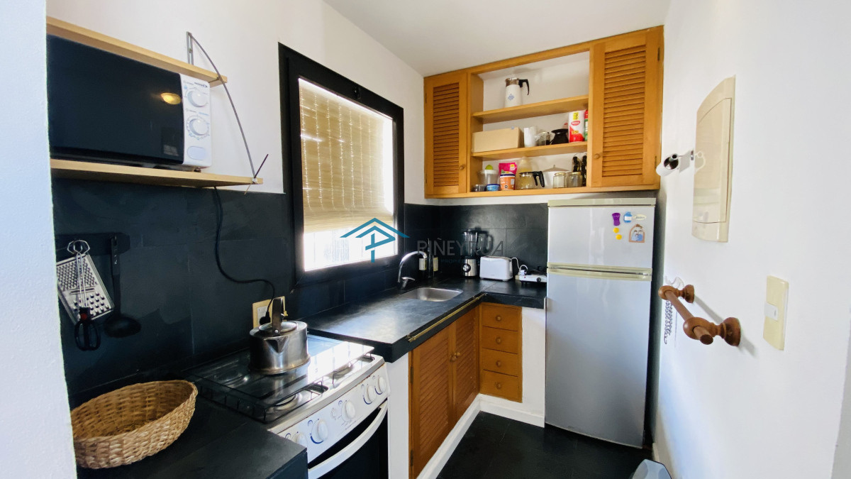 Departamento en venta en Manantiales con vista al mar 