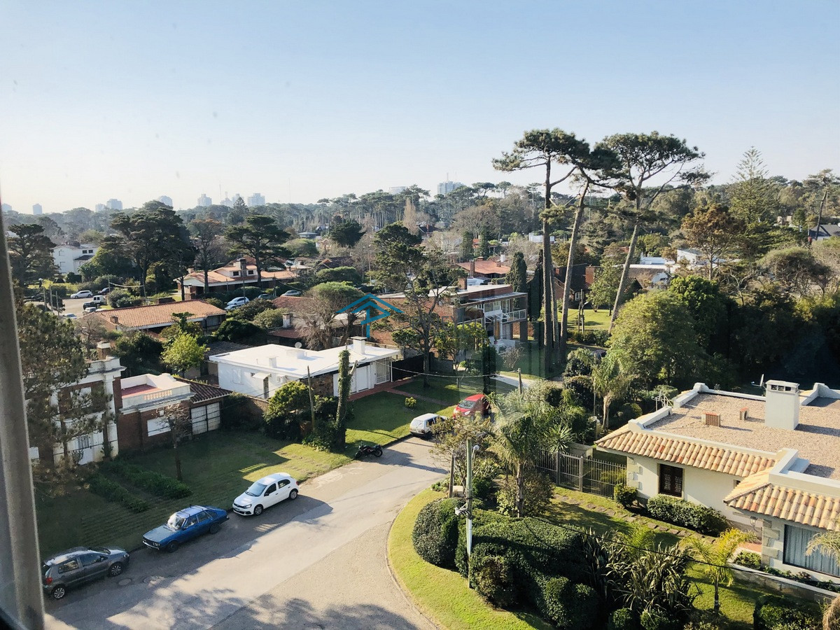 Apartamento ID.302 - Departamento en Punta del Este playa mansa 