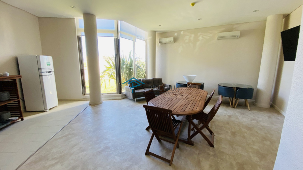 Venta apartamento 1 dormitorio parada 40 playa Mansa Punta del Este