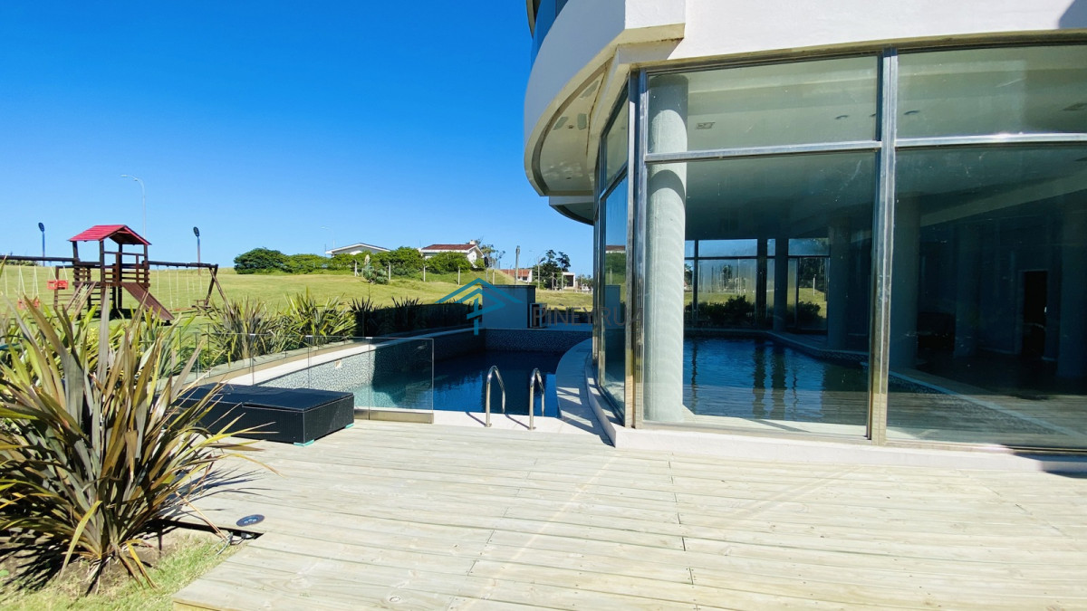 Venta apartamento 1 dormitorio parada 40 playa Mansa Punta del Este