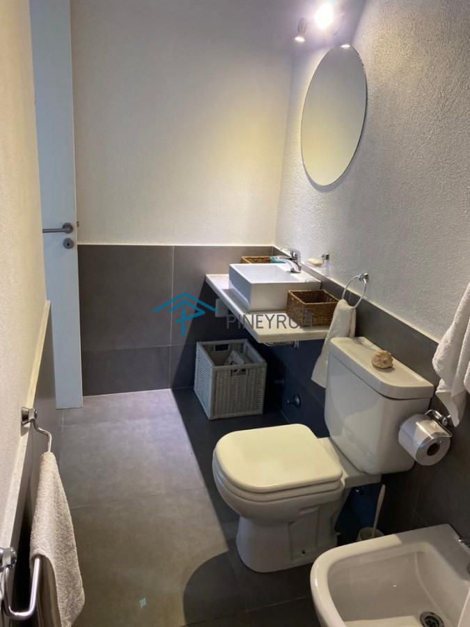 Apartamento ID.295 - Venta departamento 2 dormitorios en Manantiales con parrillero