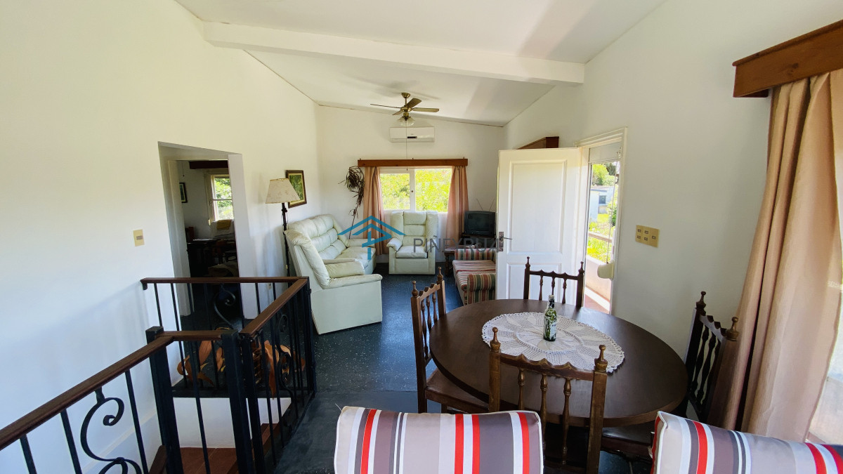 Casa en venta cerca del mar en Altos de Punta Piedras al lado de Manantiales