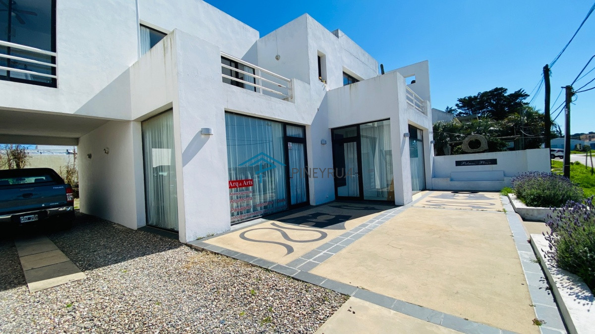 Apartamento ID.423 - Departamento en venta en Manantiales con vista al mar 