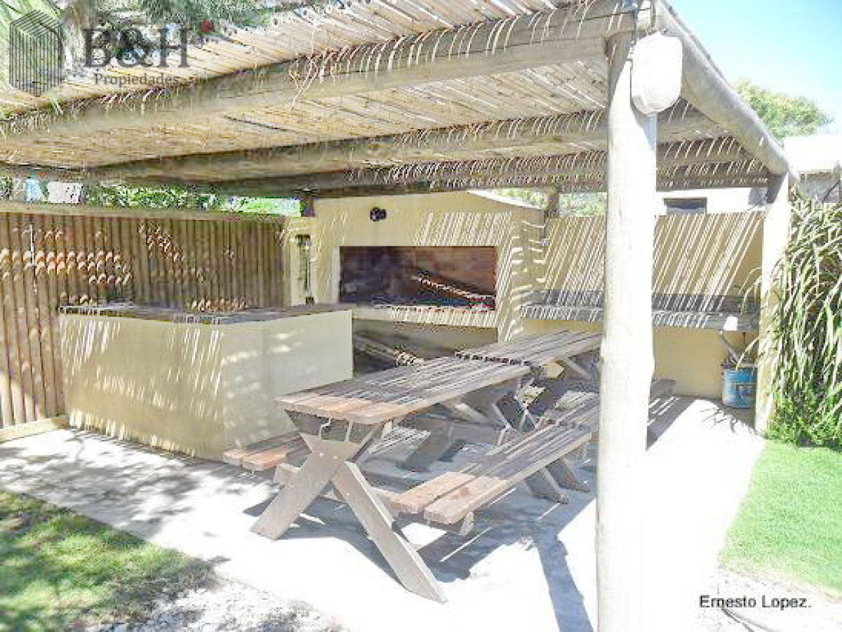 Apartamento ID.4072 - Venta departamento 3 dormitorios en manantiales 