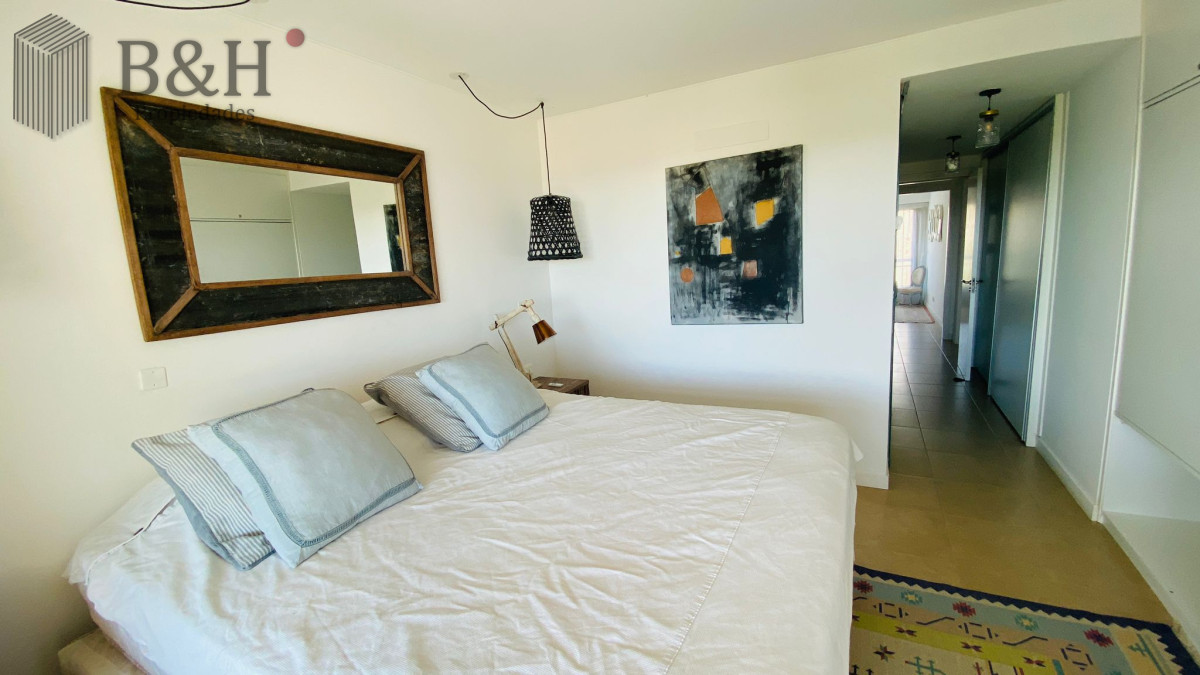 Apartamento ID.4071 - Alquiler departamento 2 dormitorios en Manantiales frente al mar disponible 16 enero al 2 de febrero