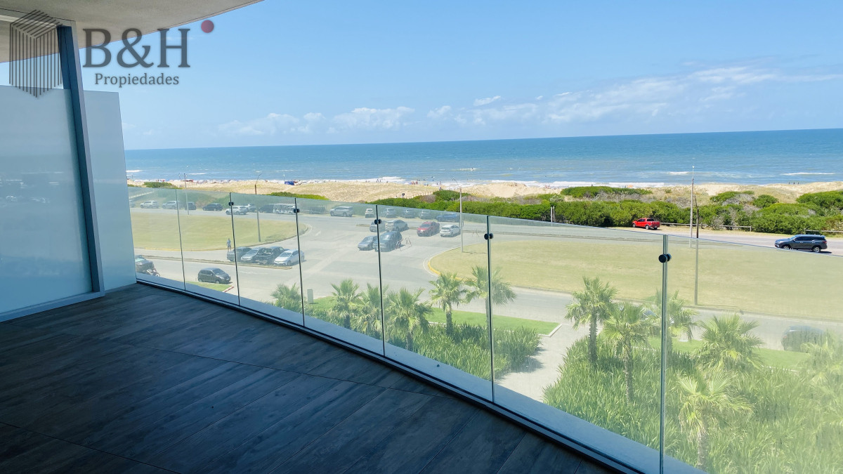 Apartamento ID.4622 - Trump Tower 3 suites mas servicio a estrenar Oportunidad de compra 