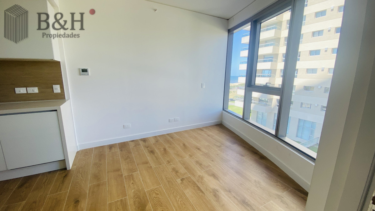Apartamento ID.4622 - Trump Tower 3 suites mas servicio a estrenar Oportunidad de compra 