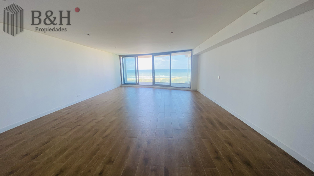 Apartamento ID.4622 - Trump Tower 3 suites mas servicio a estrenar Oportunidad de compra 