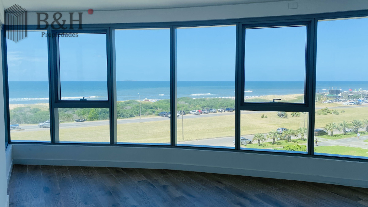 Apartamento ID.4622 - Trump Tower 3 suites mas servicio a estrenar Oportunidad de compra 