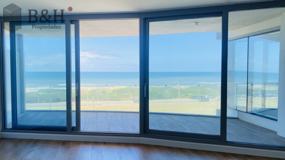 Apartamento ID.4622 - Trump Tower 3 suites mas servicio a estrenar Oportunidad de compra 