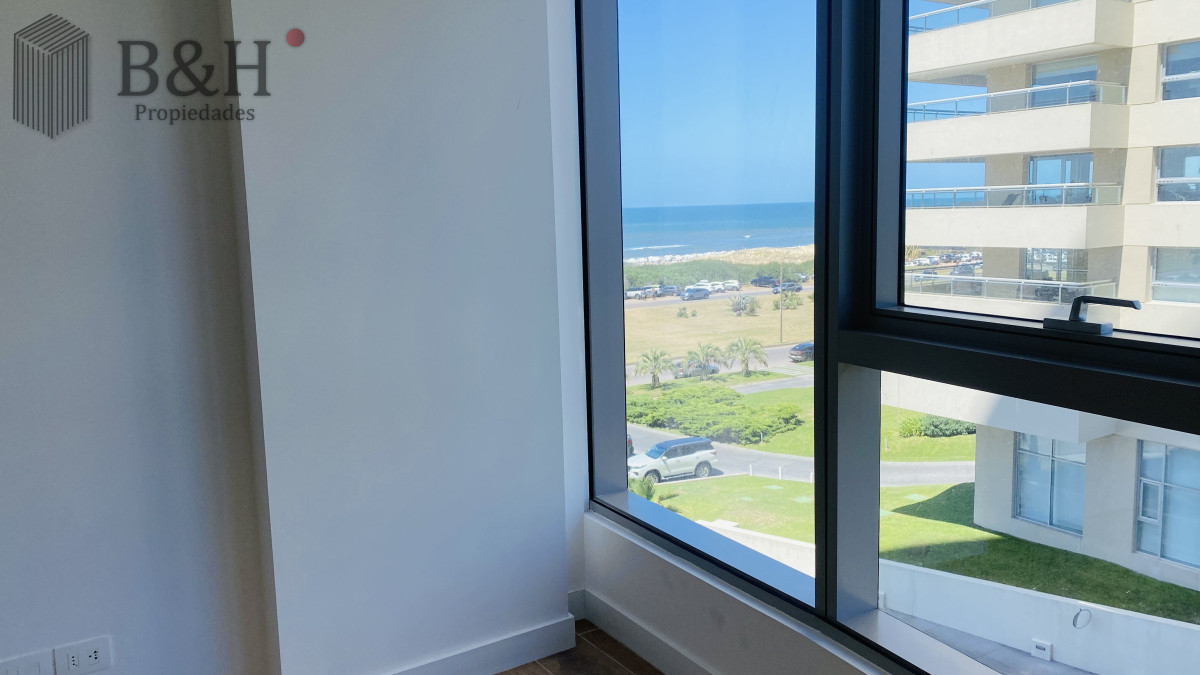 Apartamento ID.4622 - Trump Tower 3 suites mas servicio a estrenar Oportunidad de compra 