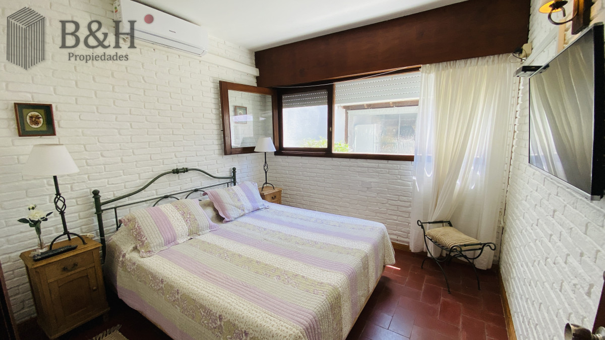 Casa ID.6166 - Alquiler casa 3 dormitorios en Cantegril Punta del Este