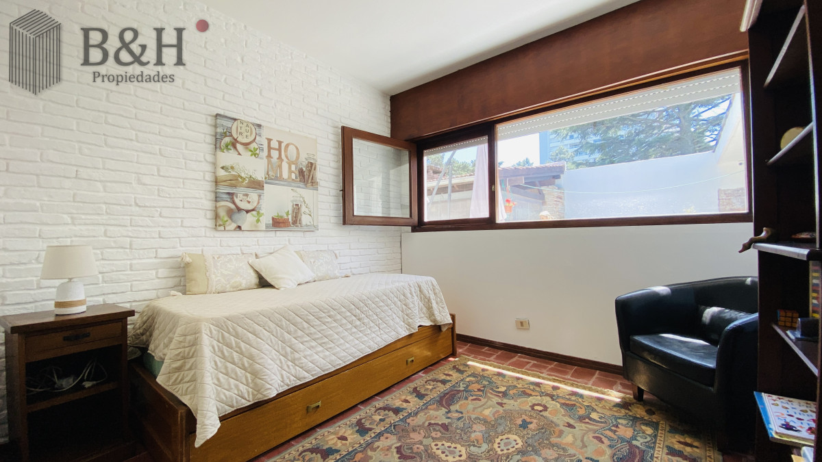 Casa ID.6166 - Alquiler casa 3 dormitorios en Cantegril Punta del Este