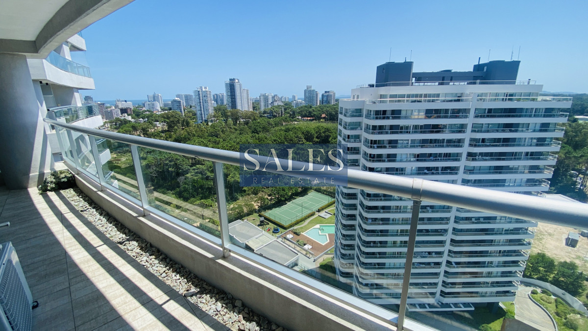 Apartamento ID.1074 - Venta apartamento piso alto en Look Punta del Este playa Brava