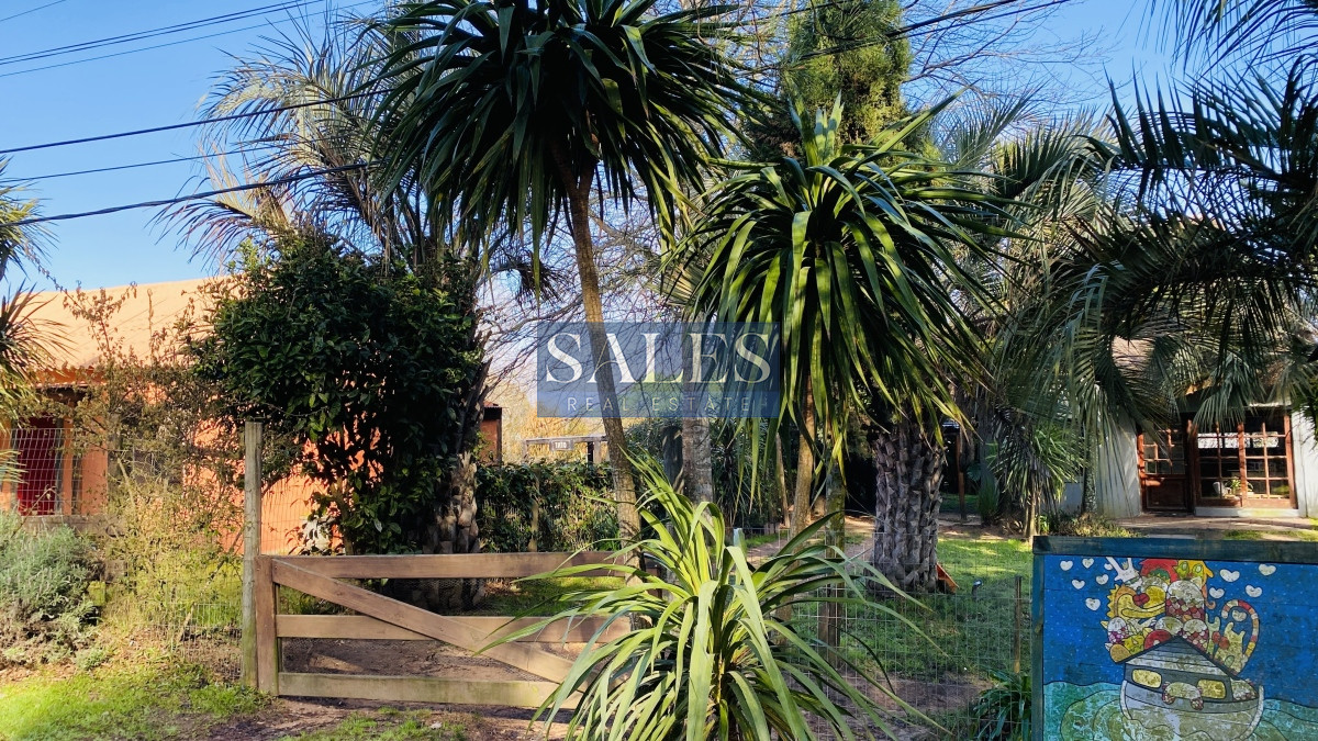 Casa ID.1400 - Venta 2 casas en El Tesoro La Barra con renta - inversores 
