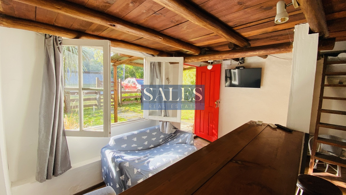 Casa ID.1400 - Venta 2 casas en El Tesoro La Barra con renta - inversores 