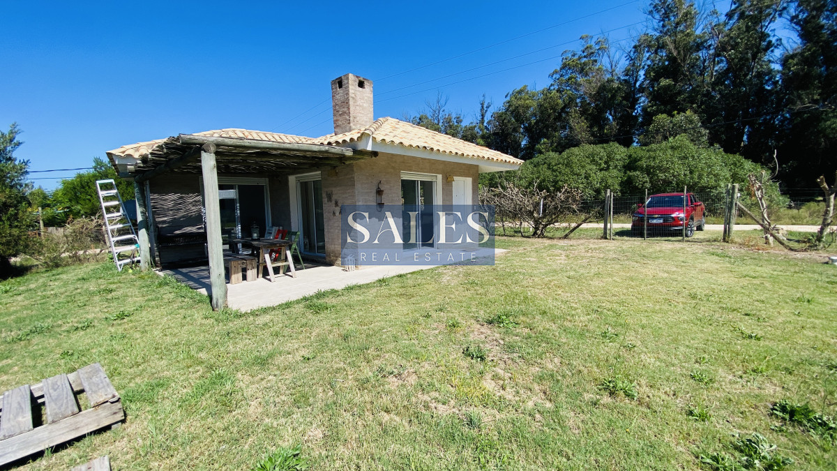 Casa ID.1401 - Casa en venta en La Barra Miramar Acres con amplio terreno