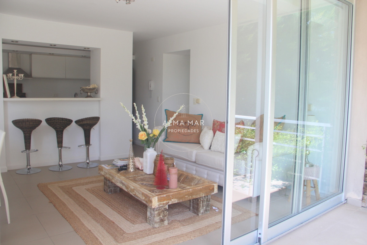 Apartamento ID.1740 - Venta apartamento en Rincon del Indio, Playa Brava, Punta del Este 2 dormitorios