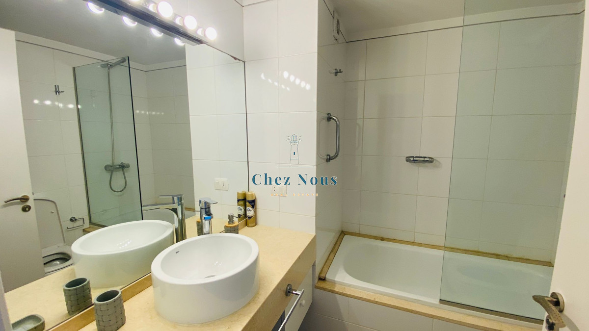 Apartamento ID.849 - Alquiler departamento 2 dormitorios en Manantiales frente al mar disponible alquiler invernal