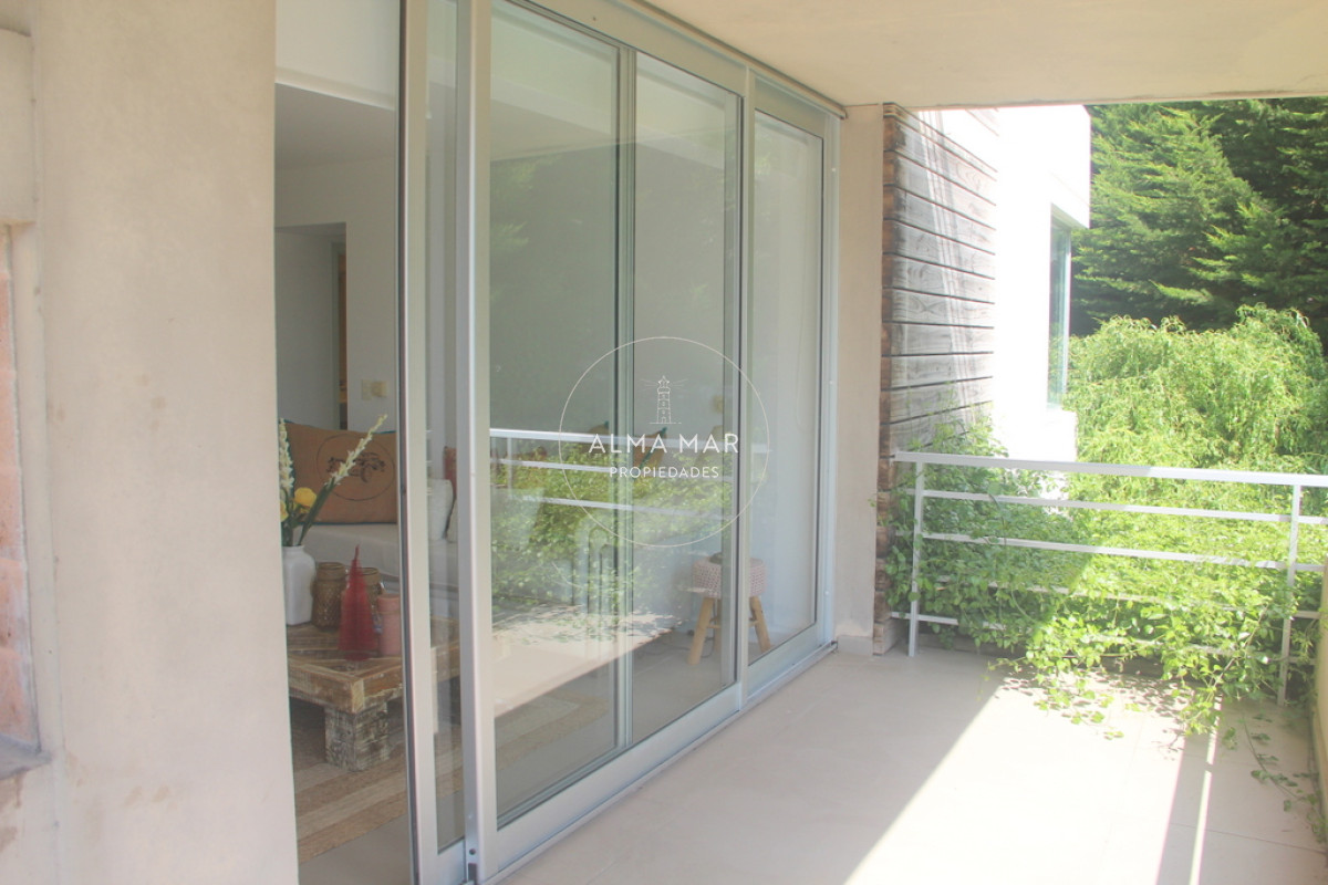 Apartamento ID.1740 - Venta apartamento en Rincon del Indio, Playa Brava, Punta del Este 2 dormitorios