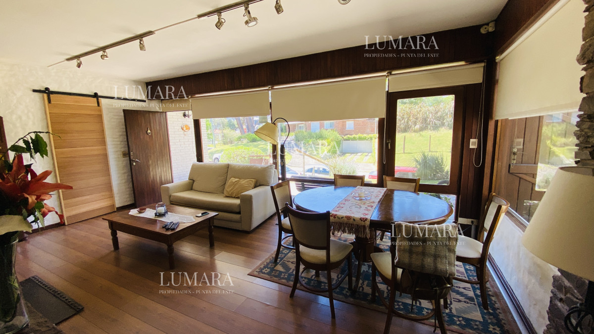 Casa ID.2829 - Alquiler casa 3 dormitorios en Cantegril Punta del Este