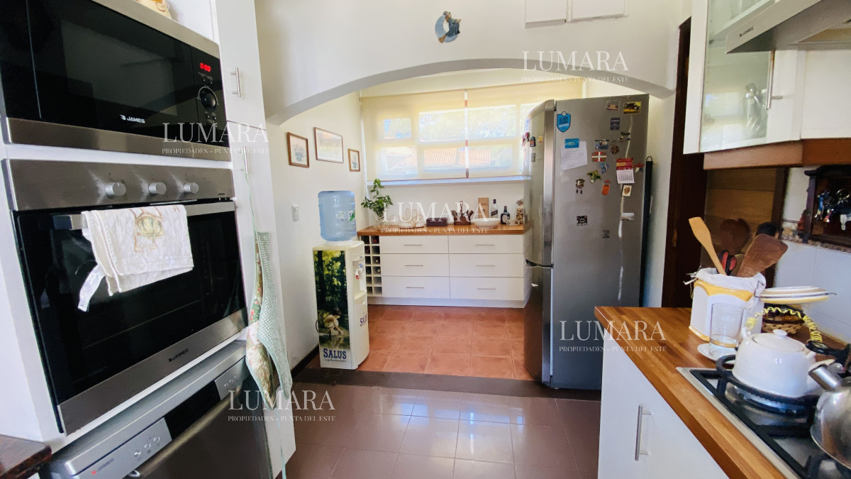 Casa ID.2829 - Alquiler casa 3 dormitorios en Cantegril Punta del Este